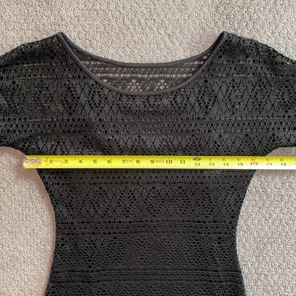 •EXPRESS• Women’s Black Aztec Like Cut Out Dress w/ Attached Slip Underneath - Picture 7 of 8
